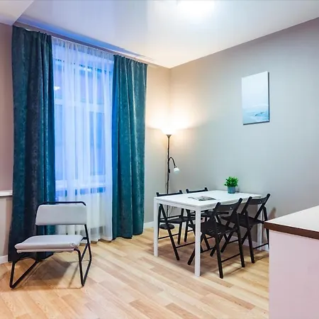 דירה Lovely Studio In The Center Of
